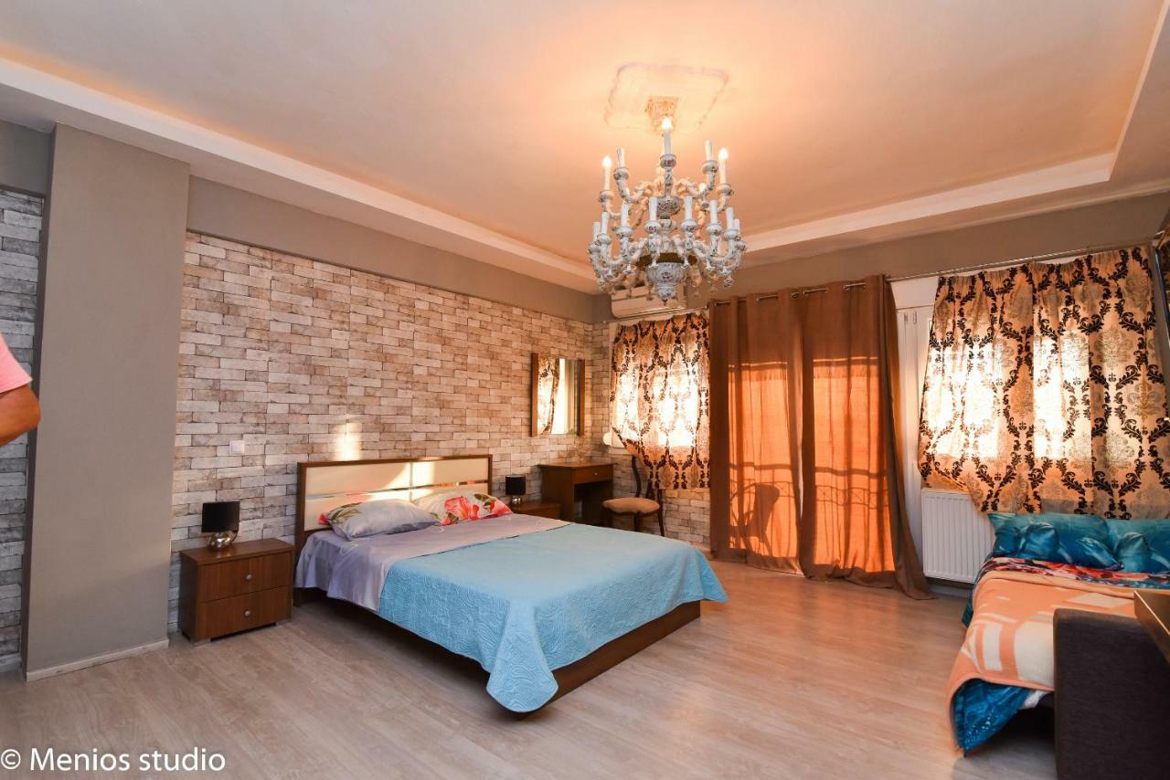 Menios Apartments And Studios Nea Kallikrateia Buitenkant foto