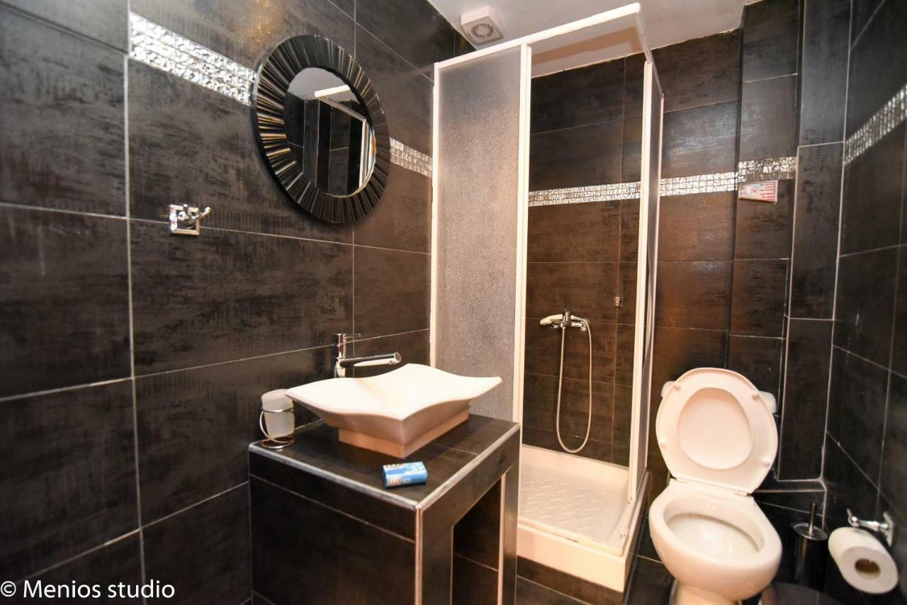 Menios Apartments And Studios Nea Kallikrateia Buitenkant foto