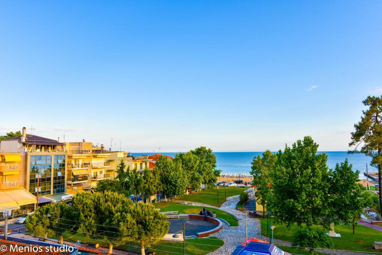 Menios Apartments And Studios Nea Kallikrateia Buitenkant foto
